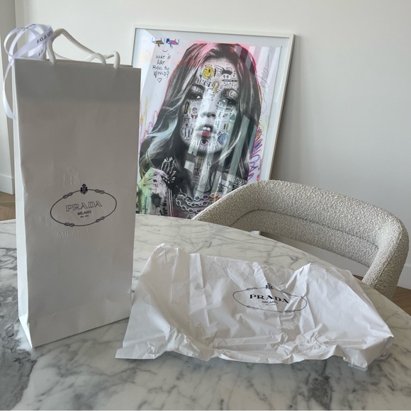 Original Prada Shopping Bag and Gift Paper - Picture 5 of 5